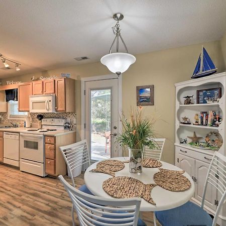 Beaufort Pad With Patio 3 Blocks To Waterfront! Exterior photo