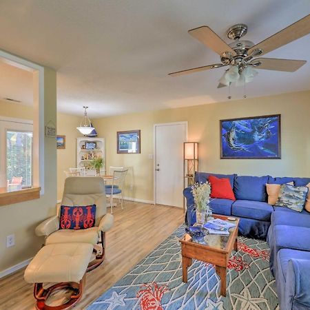 Beaufort Pad With Patio 3 Blocks To Waterfront! Exterior photo