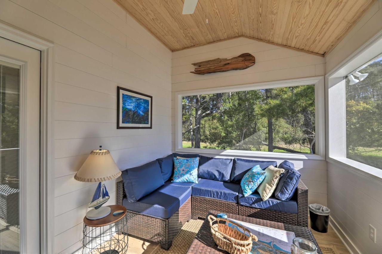 Beaufort Pad With Patio 3 Blocks To Waterfront! Exterior photo